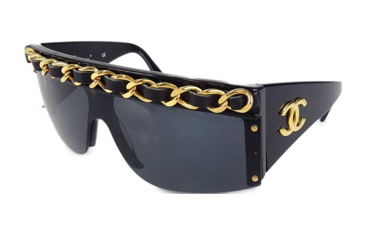 CHANEL 1980 1990s Chain trimmed Shield frame Sunglasses