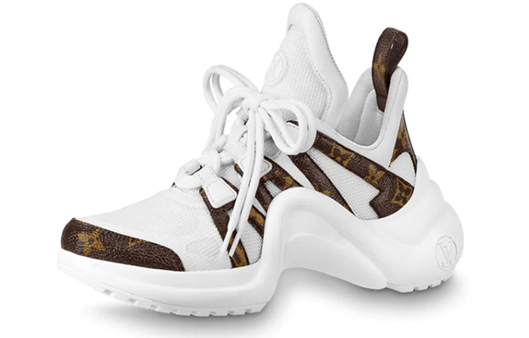 حذاء رياضي Archlight من LOUIS VUITTON للنساء باللون الأبيض بنقشة مونوغرام