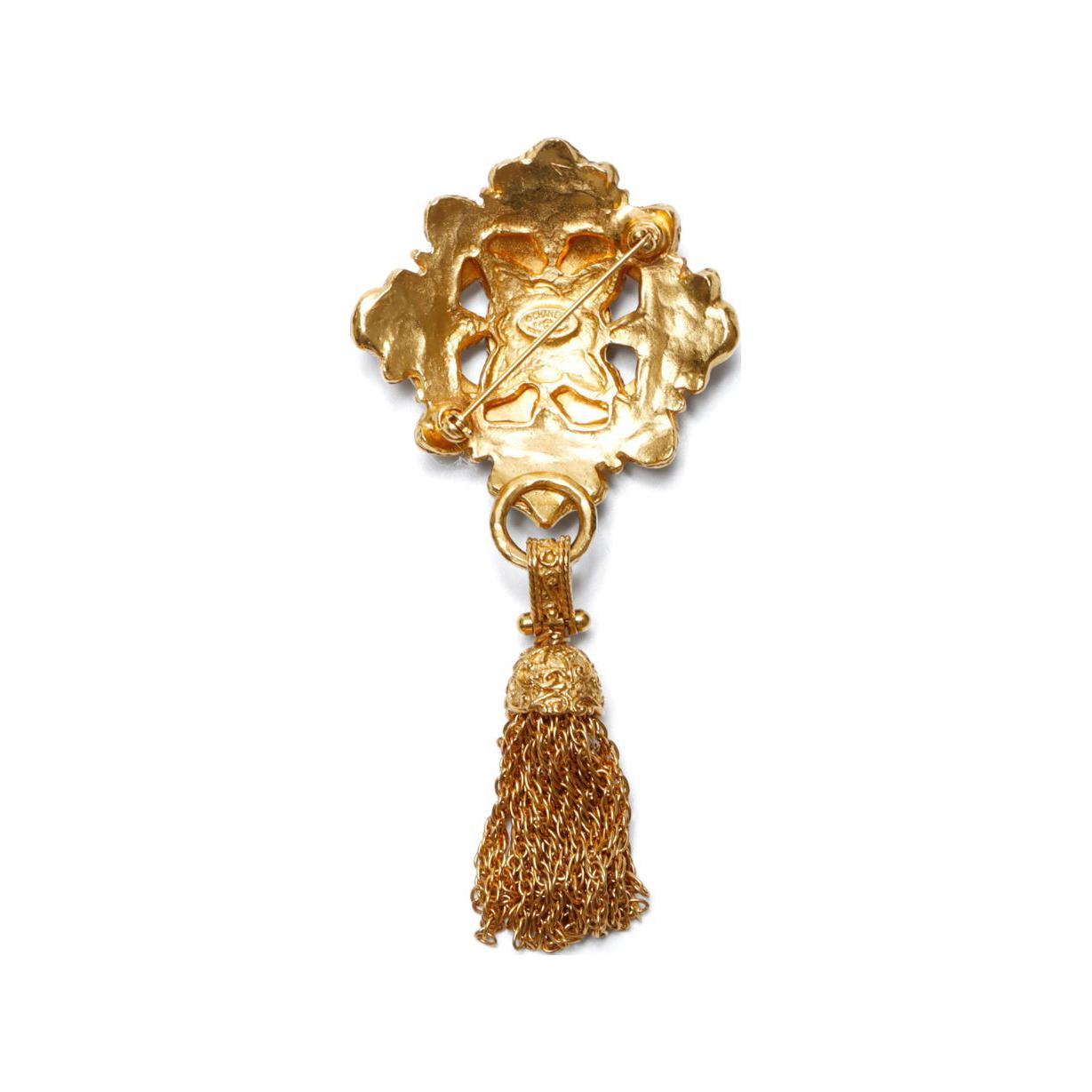 CHANEL 1994 Filigree Gripoix Brooch