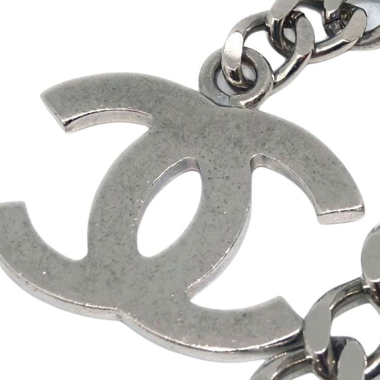 CHANEL 1990 2000s Bow embellished Chain Belt