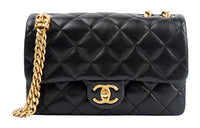 CHANEL 22K Autumn And Winter Crossbody Bags