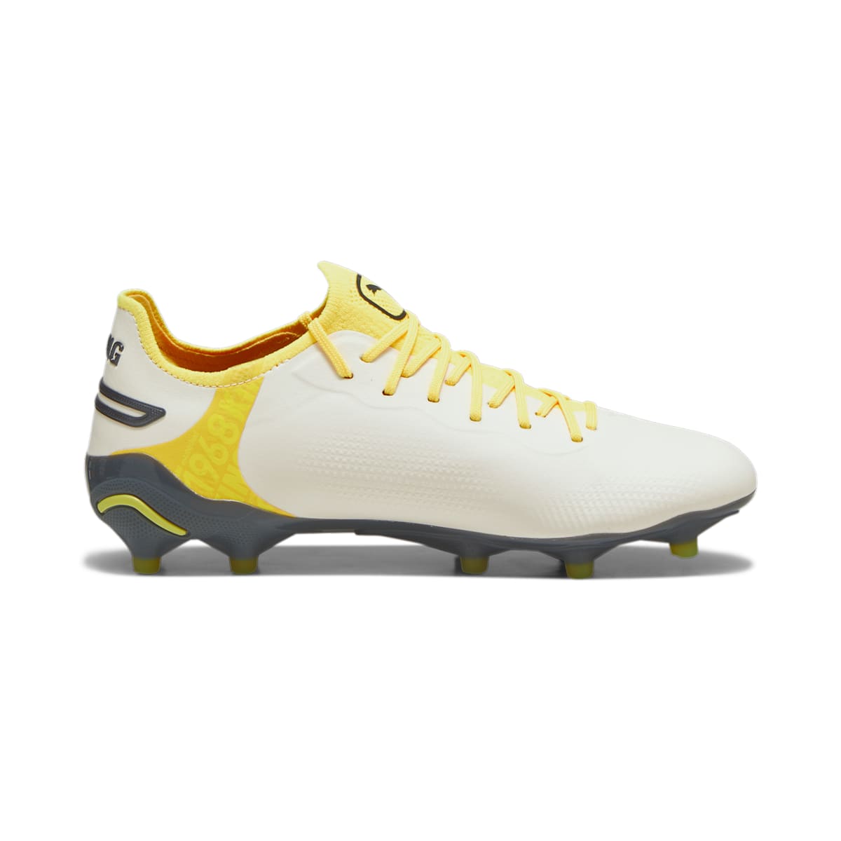 (WMNS) PUMA King Ultimate FG AG 'Voltage Pack' 107565-03