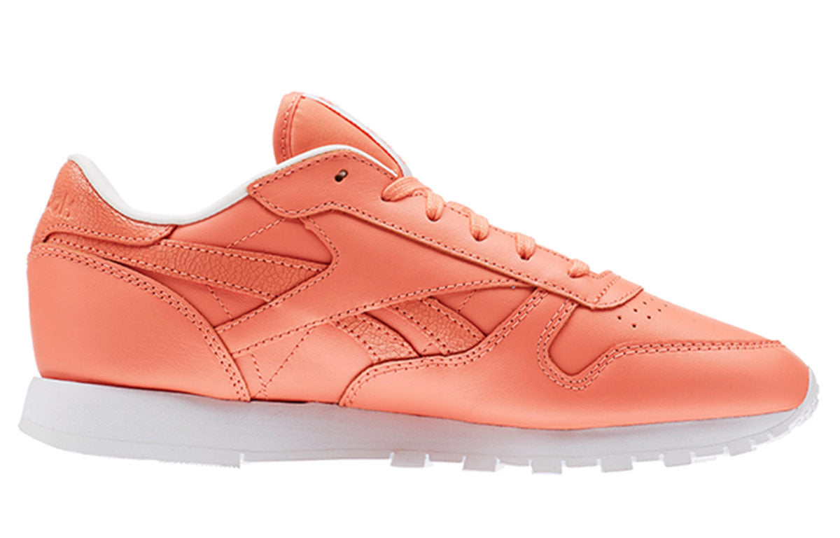(WMNS) Reebok Classic Leather Seasonal II 'Pink Blue' AR2805