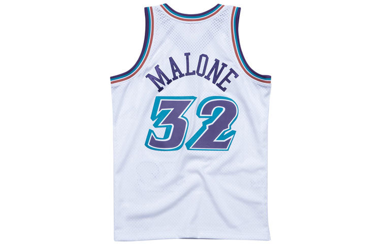 Mitchell & Ness NBA Swingman Jersey' Utah Jazz - Karl Malone 1996-97' SMJYNG18476-UJASILV96KMA
