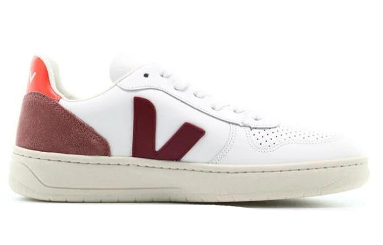 Veja V-10 Lace-Up 'White Marsala' VX021944