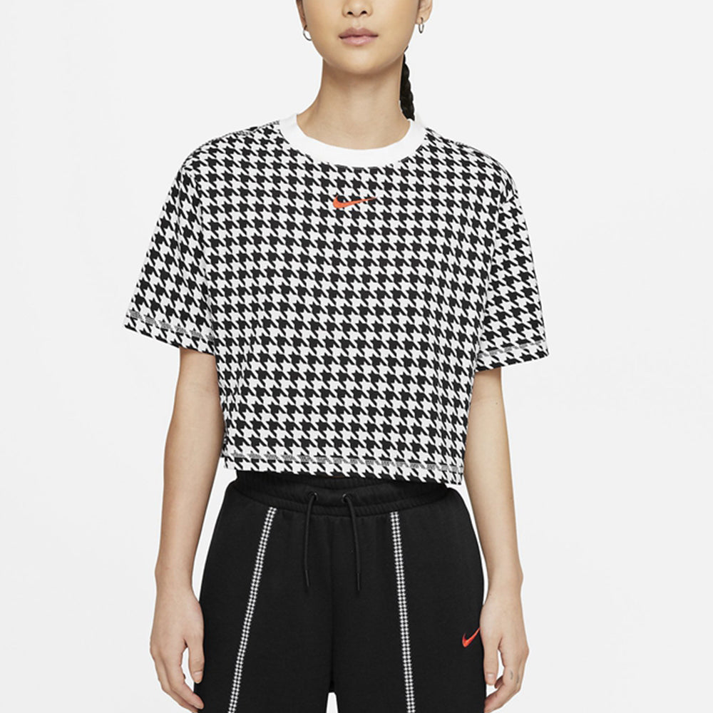 (WMNS) تيشيرت Nike Sportswear Icon Clash الرياضي الكاجوال بأكمام قصيرة ونقشة مربعات سوداء DD5034-100