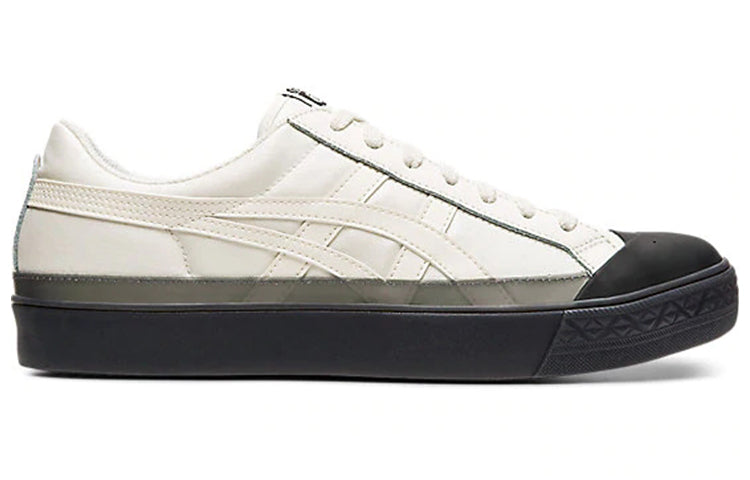 Onitsuka Tiger Fabre Classic Lo 'Black And White' 1183A717-100