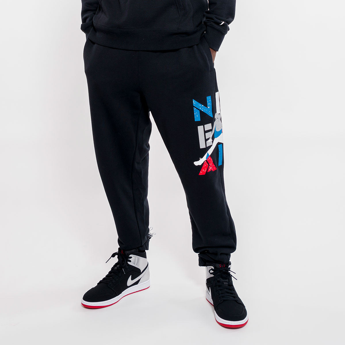 Air Jordan Mens Legacy 4 Pants Alphabet Printing Casual Sports Long Pants Black CQ8303-010