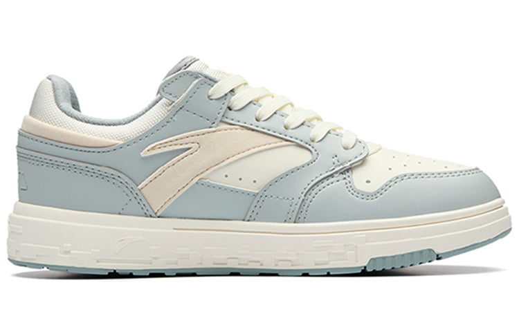 (WMNS) ANTA Street Fun Low 'White Blue' 122238066-8