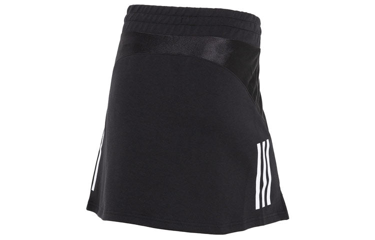 (WMNS) تنورة adidas UST باللونين الأسود والأبيض HM5285