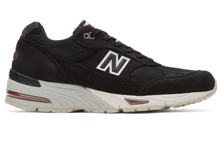 حذاء New Balance 991 صنع في إنجلترا "أسود أحمر" M991NKR
