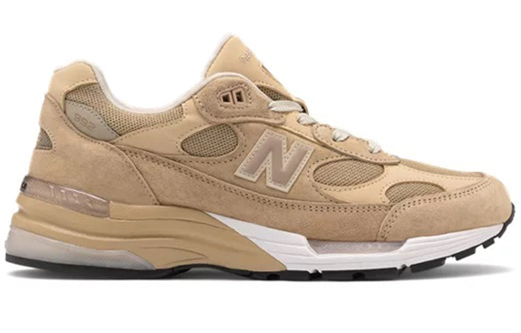 حذاء New Balance 992 صنع في الولايات المتحدة الأمريكية "تان" M992TN