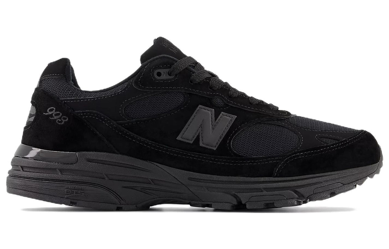 حذاء New Balance 993 صنع في الولايات المتحدة الأمريكية "Triple Black" MR993TB