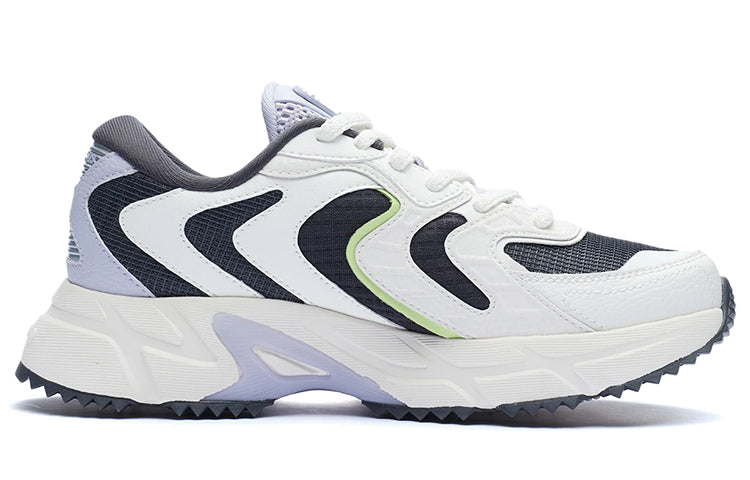 (WMNS) Li-Ning Casual Running Shoes 'White Black' ARLR014-4
