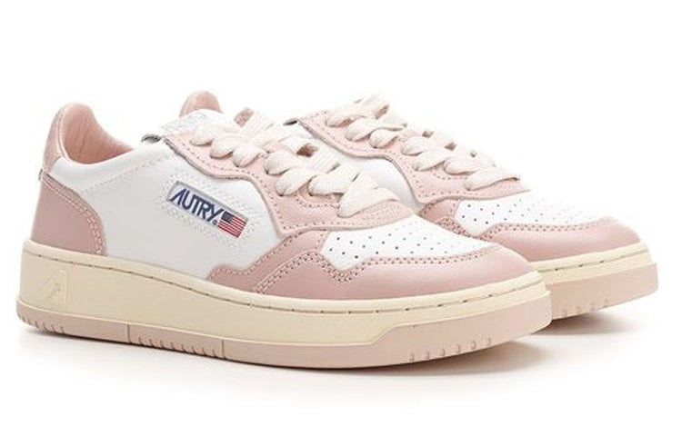 (WMNS) Autry Medalist Leather Low 'White Pink Cream' AULW-WB09