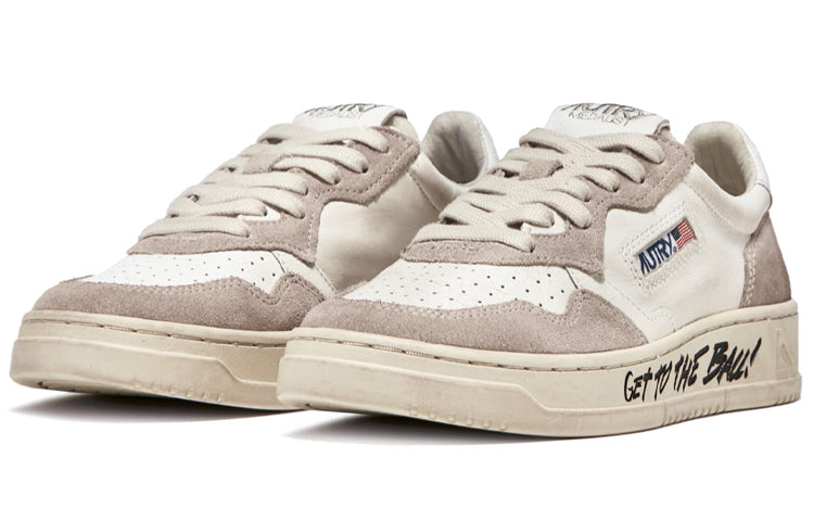 Autry Medalist Leather Low Lettering 'Get Out The Ball - Beige' AULM-LD01