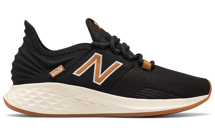 (WMNS) New Balance Fresh Foam Roav 'Black Gum' WROAVSBW