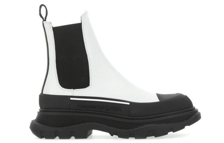(WMNS) Alexander McQueen Tread Slick Boots 'White Black' 635714WHZ649403