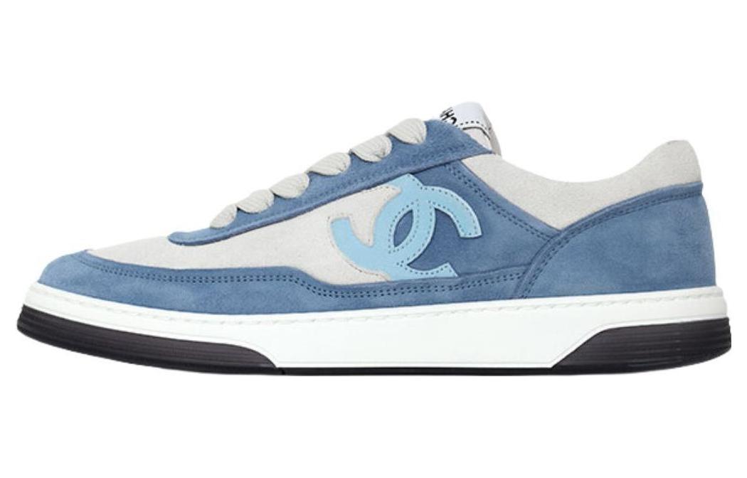 CHANEL 23P Low Top Stylish Skateboarding Shoes Women's White Blue