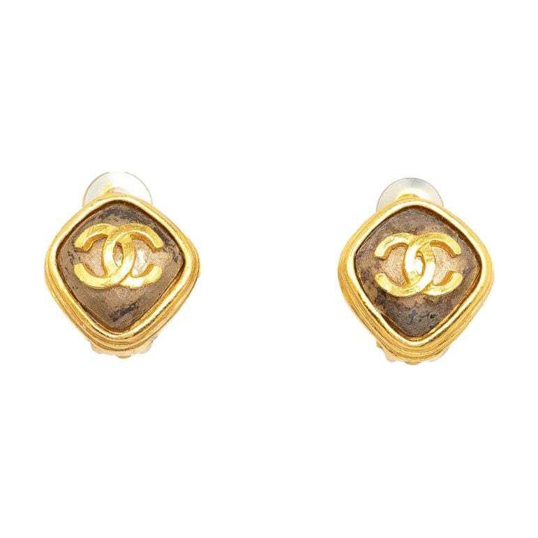 CHANEL 1997 Plated Cc Rhombus Clip On Earrings Costume Earrings