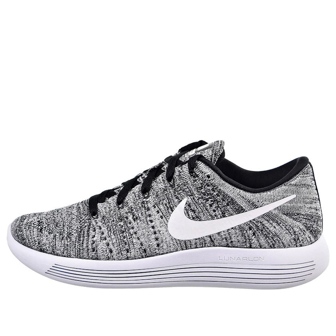(WMNS) Nike LunarEpic Low Flyknit 'Oreo' 843765-001