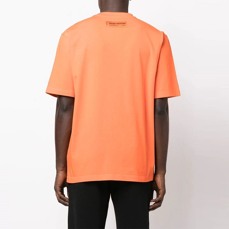 تيشيرت HERON PRESTON Fw22 CTNMB "برتقالي" HMAA034C99JER0012201