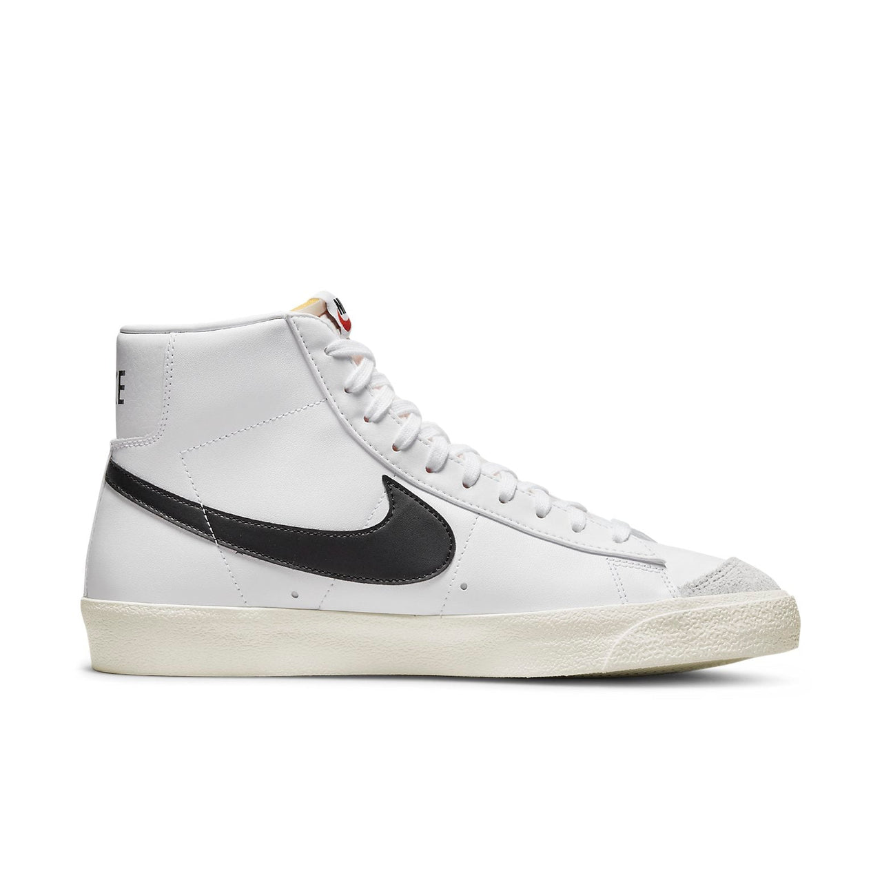 Nike Blazer Mid '77 Vintage 'White Chlorophyll' BQ6806-116