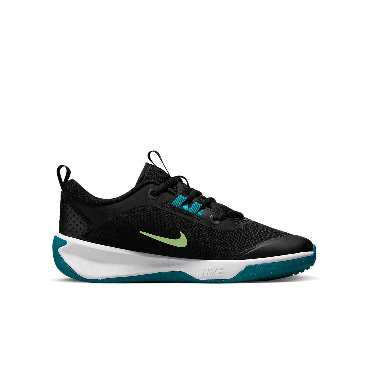 (GS) Nike Omni Multi-Court 'Black Bright Spruce' DM9027-003