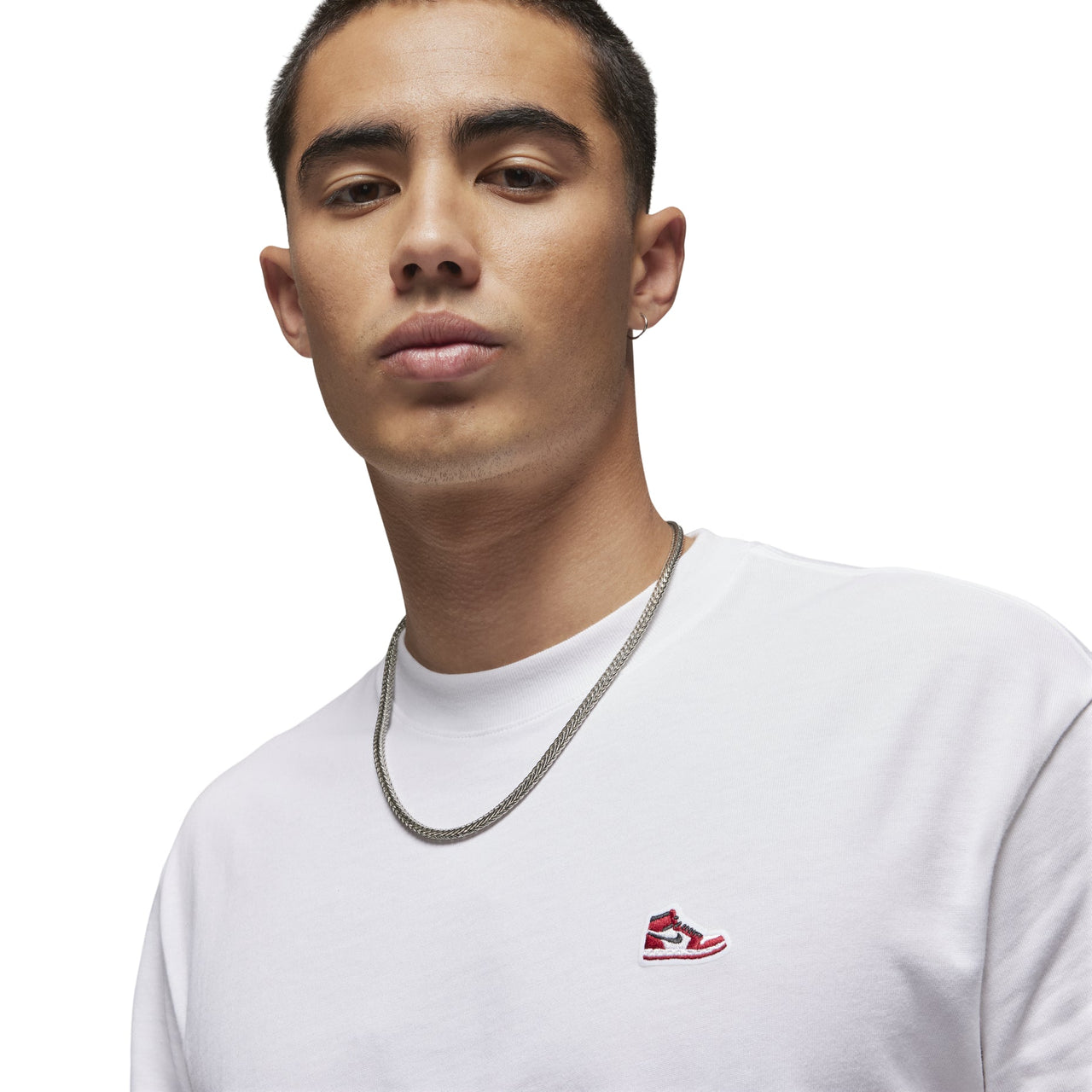 Air Jordan Brand Embroidered Patch T-Shirt Asia Sizing 'White' FN5983-100