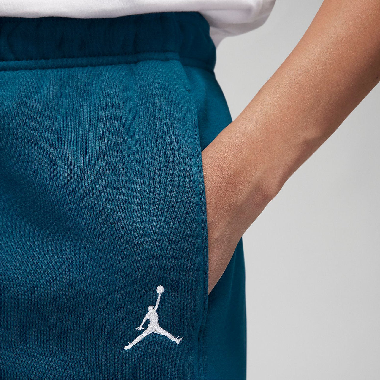 (WMNS) Air Jordan Brooklyn Sweatpants 'Blue' FN4494-427