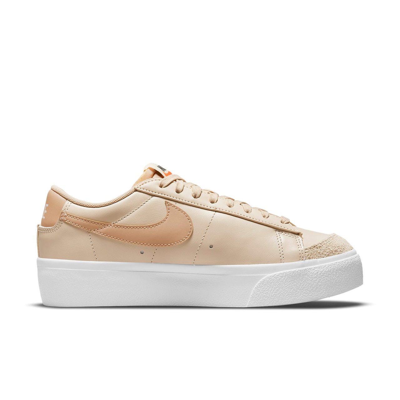 (WMNS) Nike Blazer Low Platform Sneakers White DJ0292-106