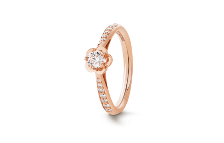 CHANEL 18K Rose Gold Rings Women's Gold