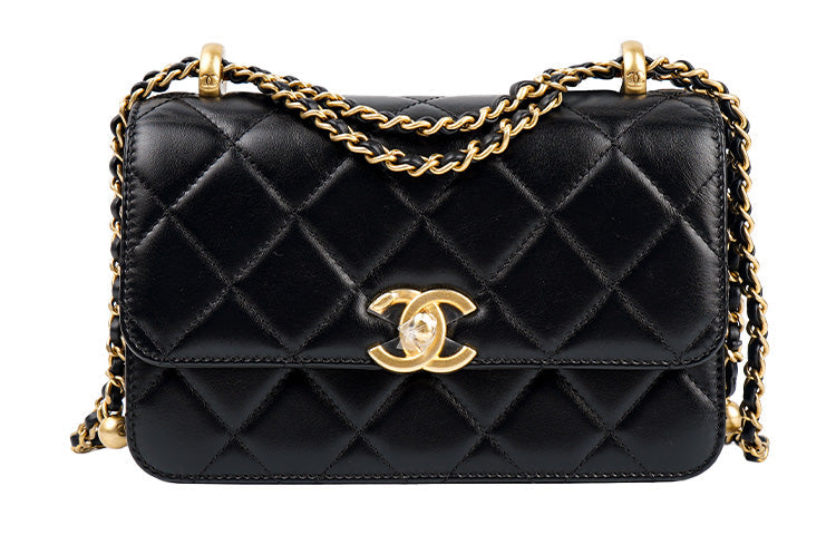 CHANEL 19Bag Calfskin With Gold Metal Black