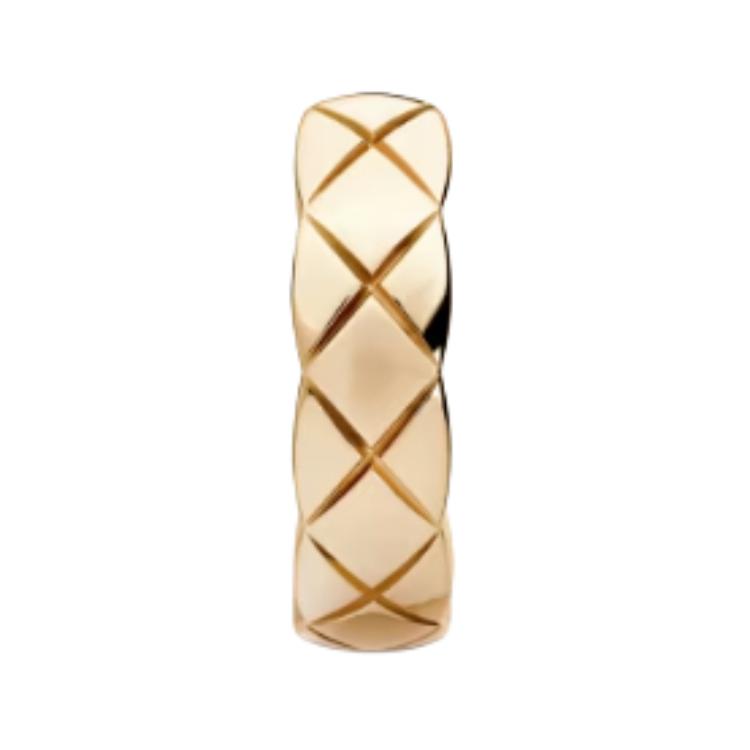 CHANEL 18K Gold Earrings Unisex Beige Gold