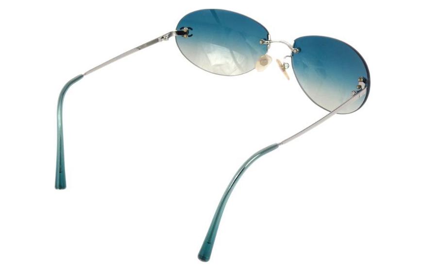 CHANEL 1990-2000s Cat-eye Sunglasses