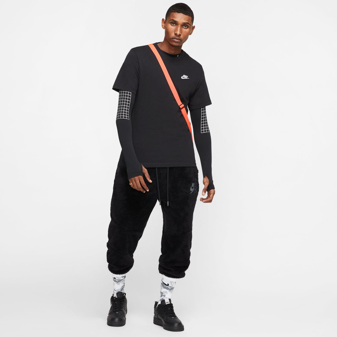 Nike Embroidered Small Round Neck Short Sleeve Black AR4999-013