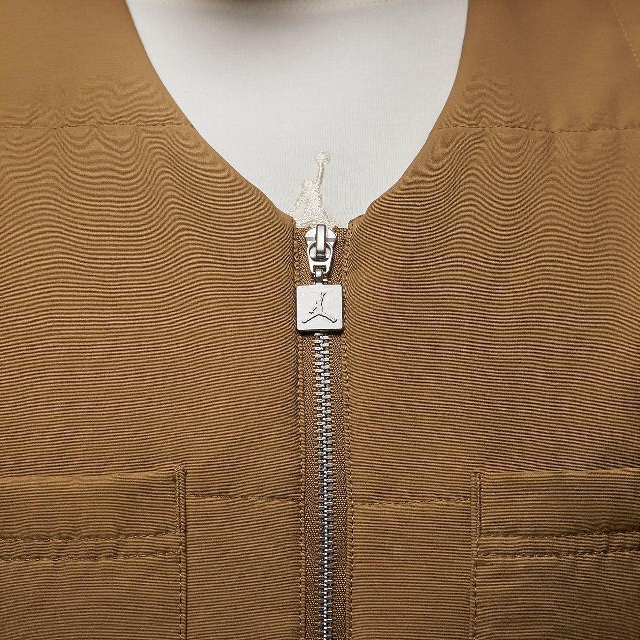 (WMNS) Air Jordan Vest 'Brown' FB5193-395