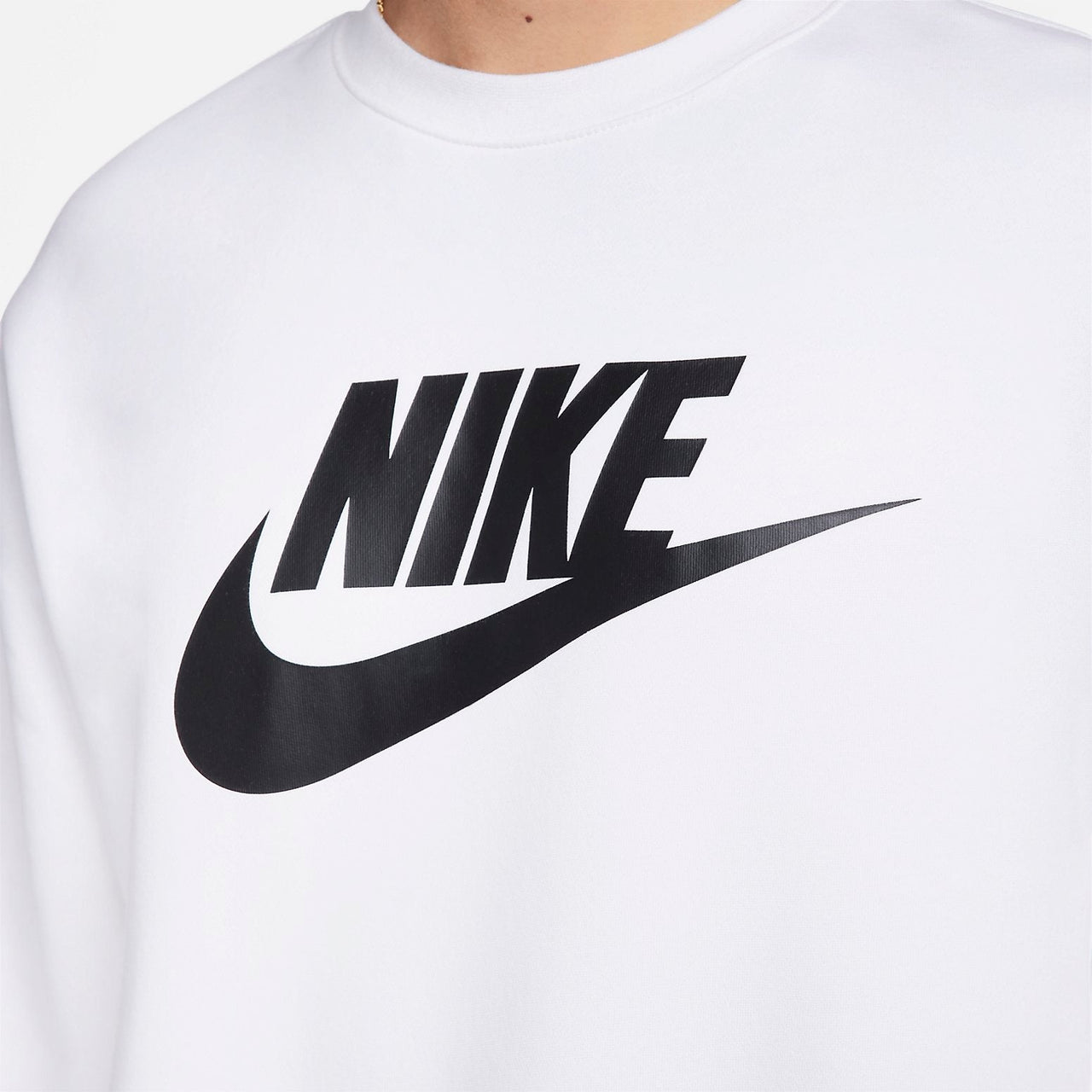 Nike Sportswear Club Fleece Graphic Crew Sweatshirt 'White' DQ4912-100