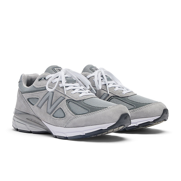 حذاء New Balance 990 V4 Core "صنع في الولايات المتحدة الأمريكية باللون الرمادي" U990GR4