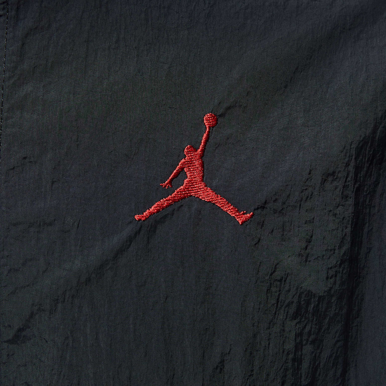 Air Jordan Brooklyn Draft Jacket 'Black Gym Red' IH2825-010