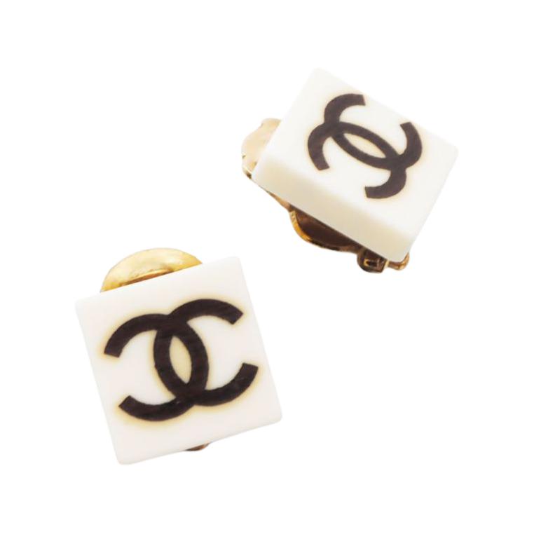 CHANEL 1990 Cc Squared Clip-on Earrings