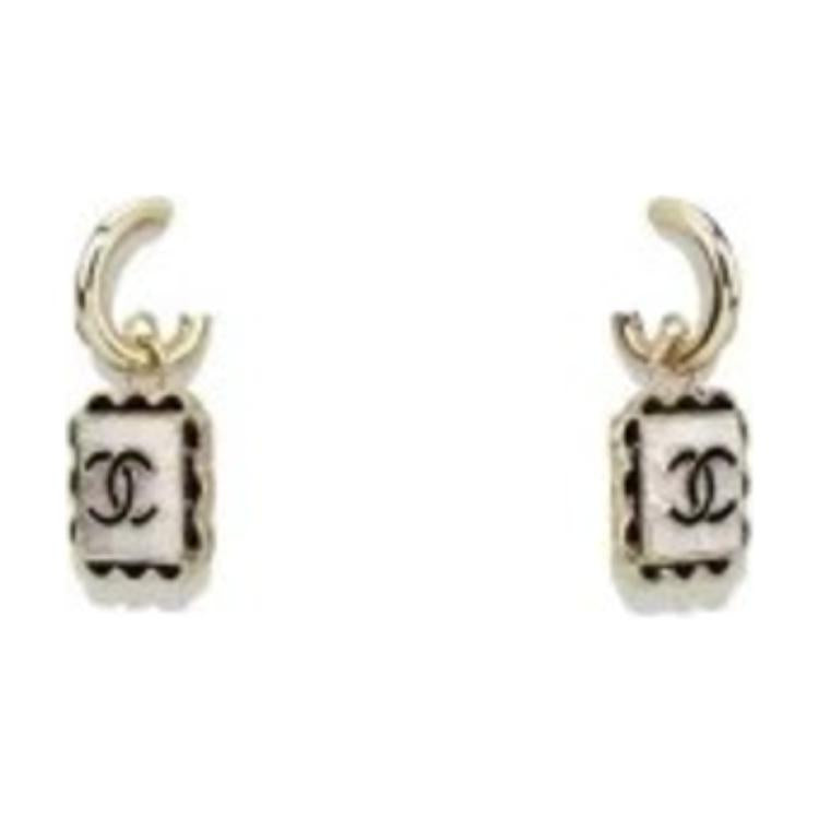 CHANEL - Earrings Women's Black White