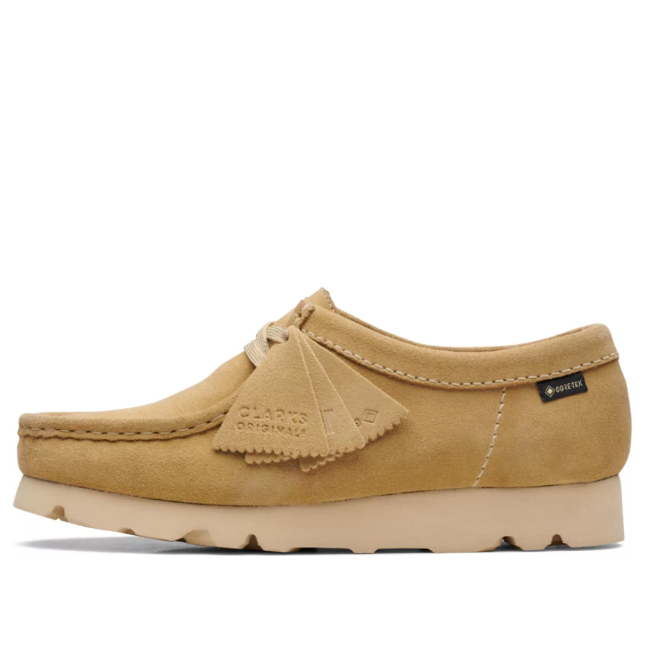 (WMNS) Clarks Wallabee GTX 'Maple Suede' 26169025