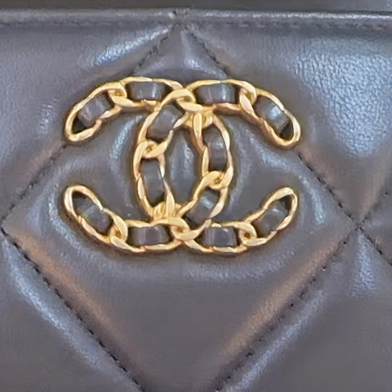 CHANEL 19Bag Lambskin Card Sleeve Card Holder Women's Dark Gray