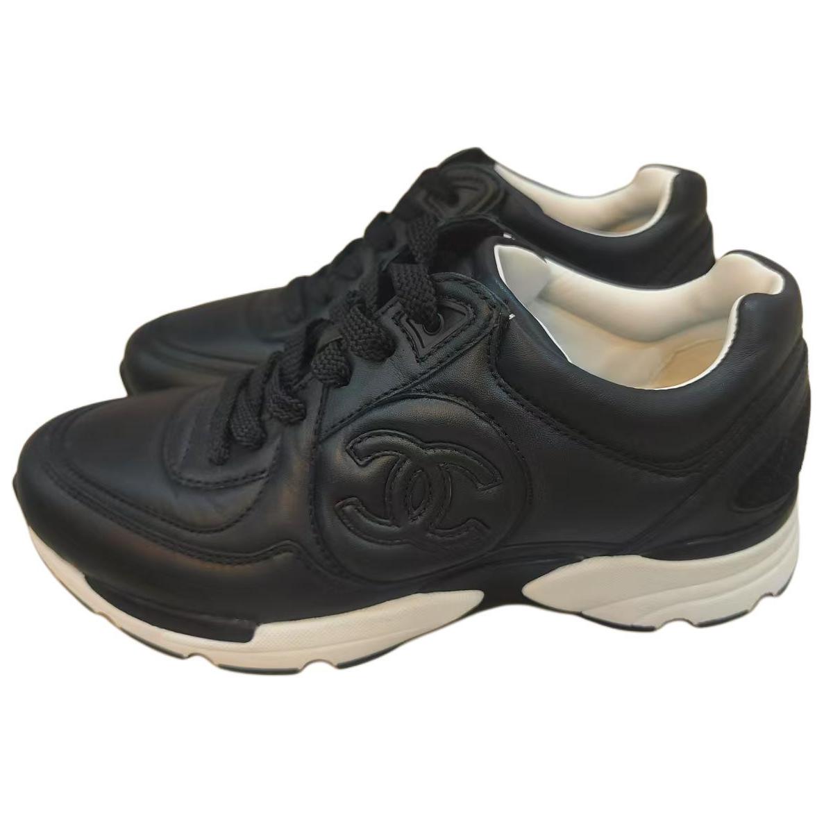 CHANEL Low-Top Casual Shoes Women's Black