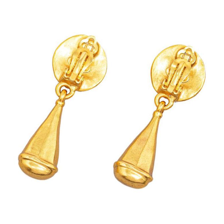 CHANEL 1996 CC-logo Clip-on Drop Earrings
