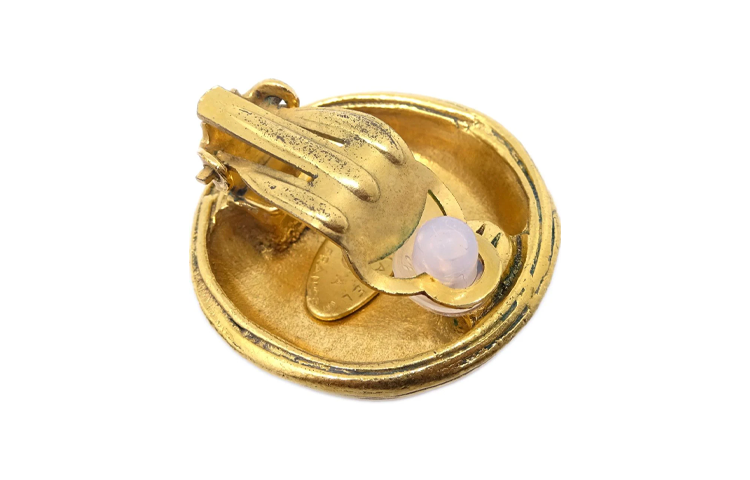 CHANEL 1994s Nest Clip on Earrings