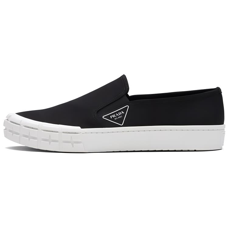 PRADA Cassetta Wheel Low Top Stylish Skateboarding Shoes Men's Black White