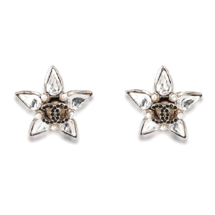 CHANEL - Stud Earrings Women's Light Gold