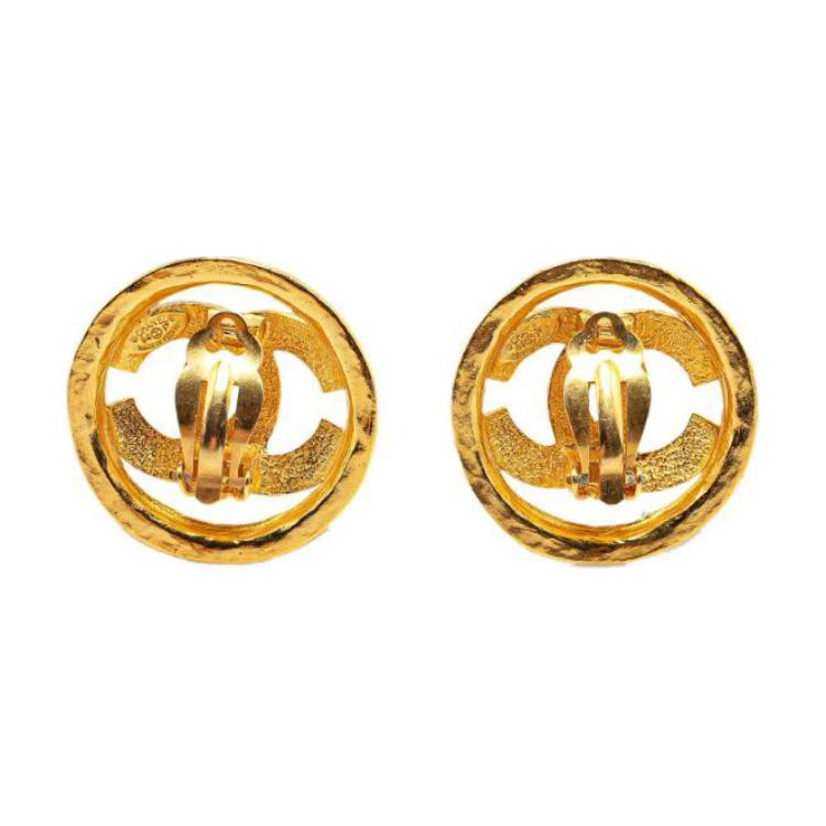 CHANEL 1994 Plated Cc Round Clip On Earrings Costume Earrings